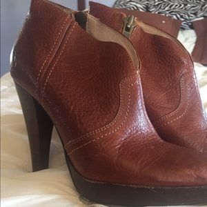 Frye booties Size 7. Great Used Condition